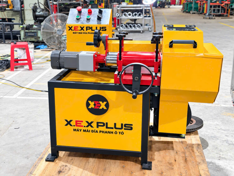 MÁY MÀI ĐĨA PHANH Ô TÔ X.E.X PLUS - CÔNG NGHỆ MÀI KHÔ 2 MẶT, CHÍNH XÁC VÀ HIỆU QUẢ CHO GARA 5 1790829013881 985307972100732395 g1068242065132734868 734d78b18b3cd9954eb7405cf9220b34